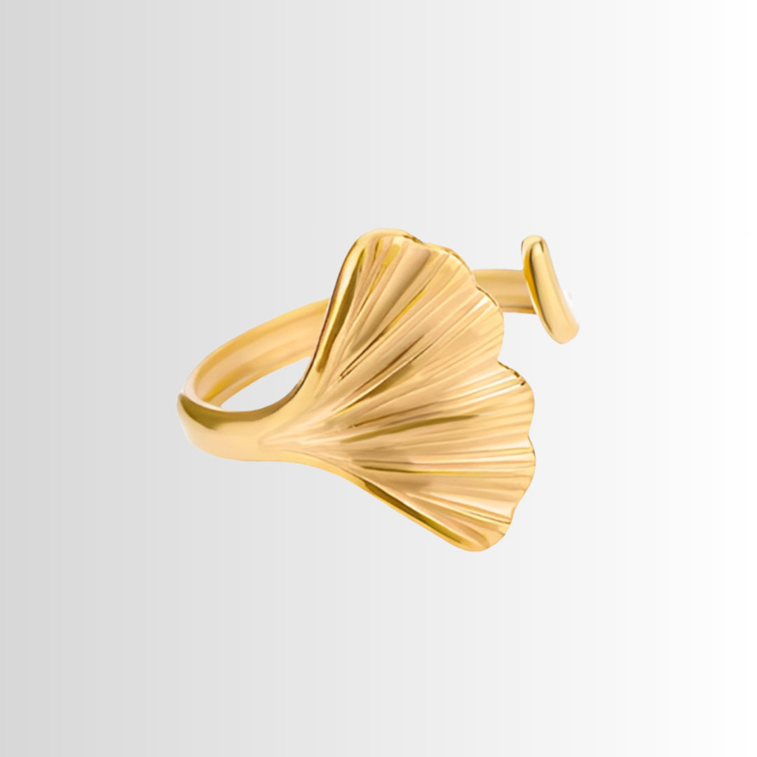 Ginkgo Leaf Ring