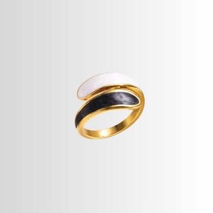 Queen Ring