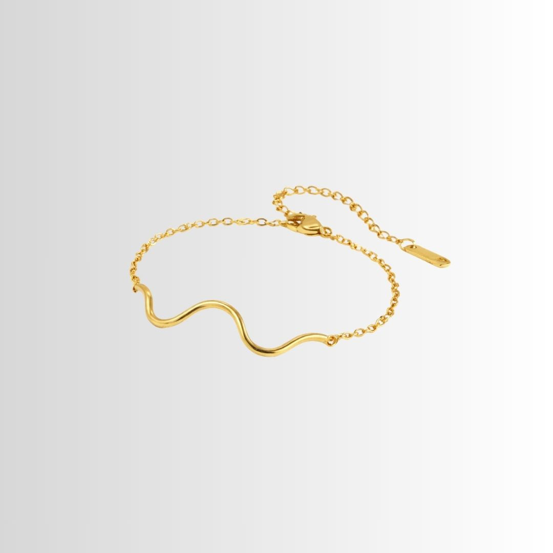 Minimal Wave Bracelet