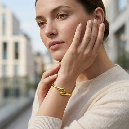 Minimalist bracelet