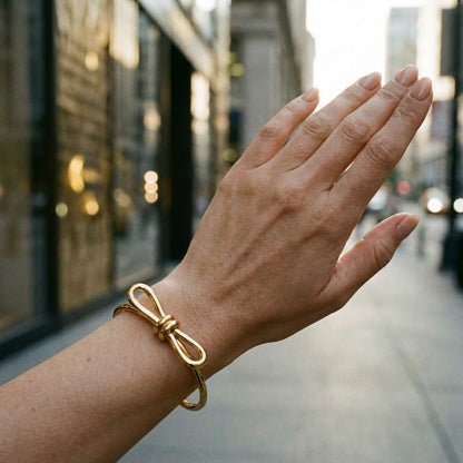 Elegant Knot Bracelet