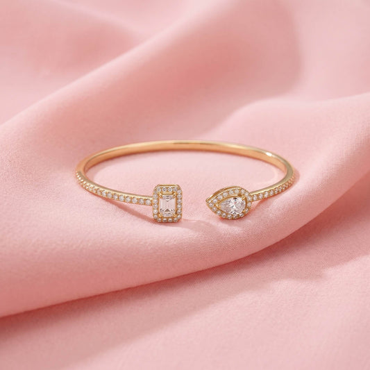 Modern Gold Bracelet